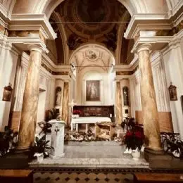 À l'intérieur de l'église de Ghizzano